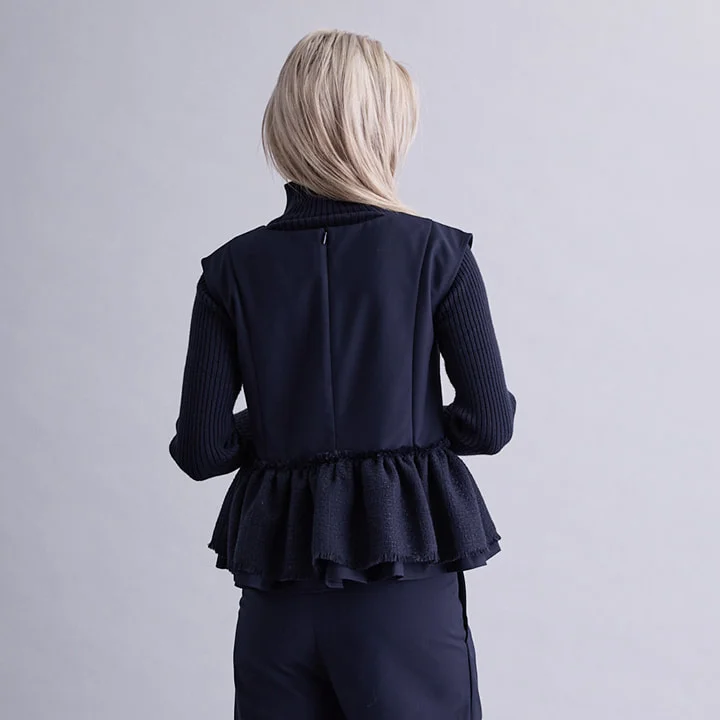 TWEED FRILL TOP