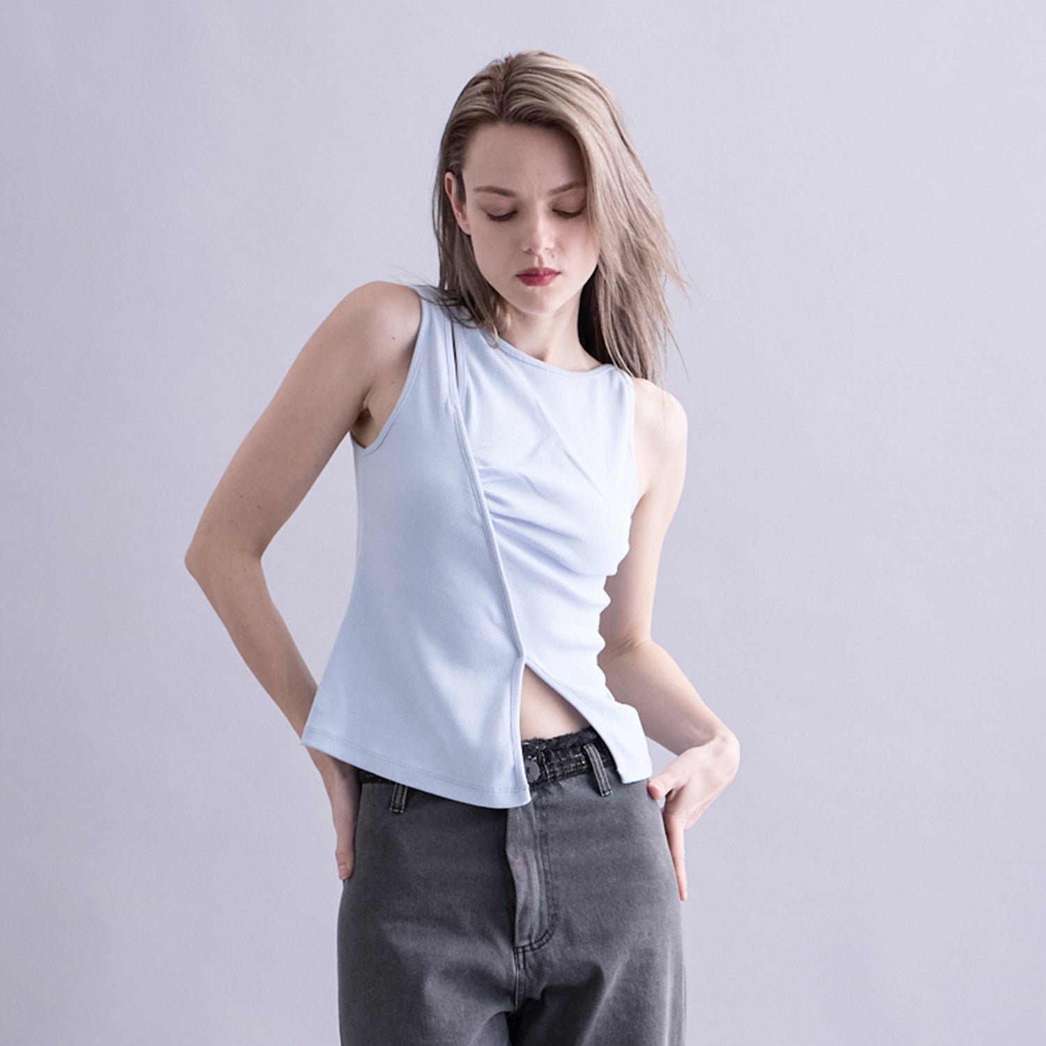ASYMMETRY FRONT GATHER TANKTOP