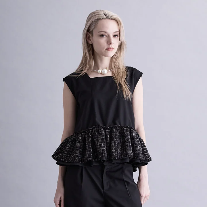TWEED FRILL TOP